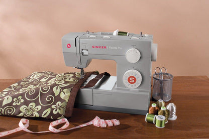 Máquina de coser Singer Facilita Pro 4423 Gris