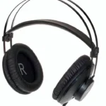 Probamos los AKG K-52: qué ofrecen en el estudio y en casa